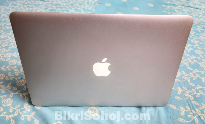 MacBook Air i5 (13-inch, 2017, 8/128)